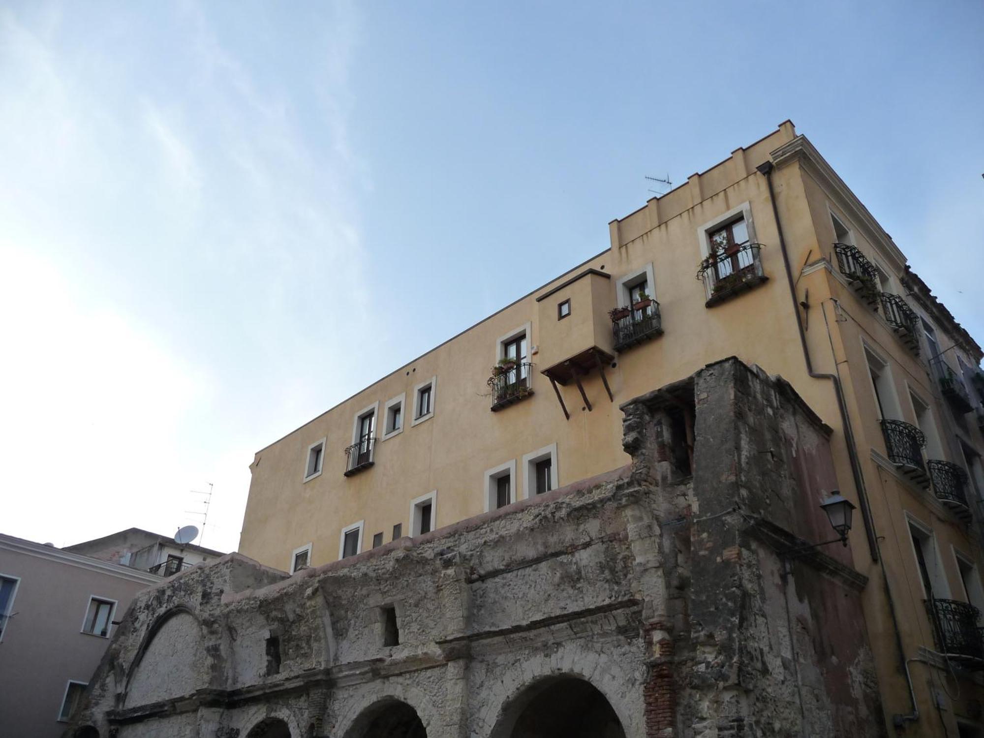 Aldebaran Centro Storico Villa กาญารี ภายนอก รูปภาพ